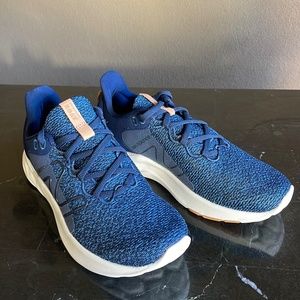 New Balance Fresh Foam ROAV